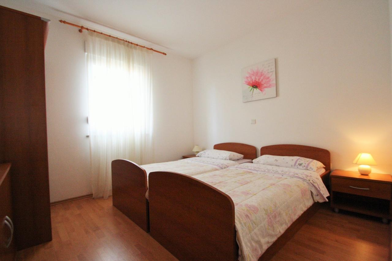 Apartment Bilic With Balcony ポレッチ エクステリア 写真