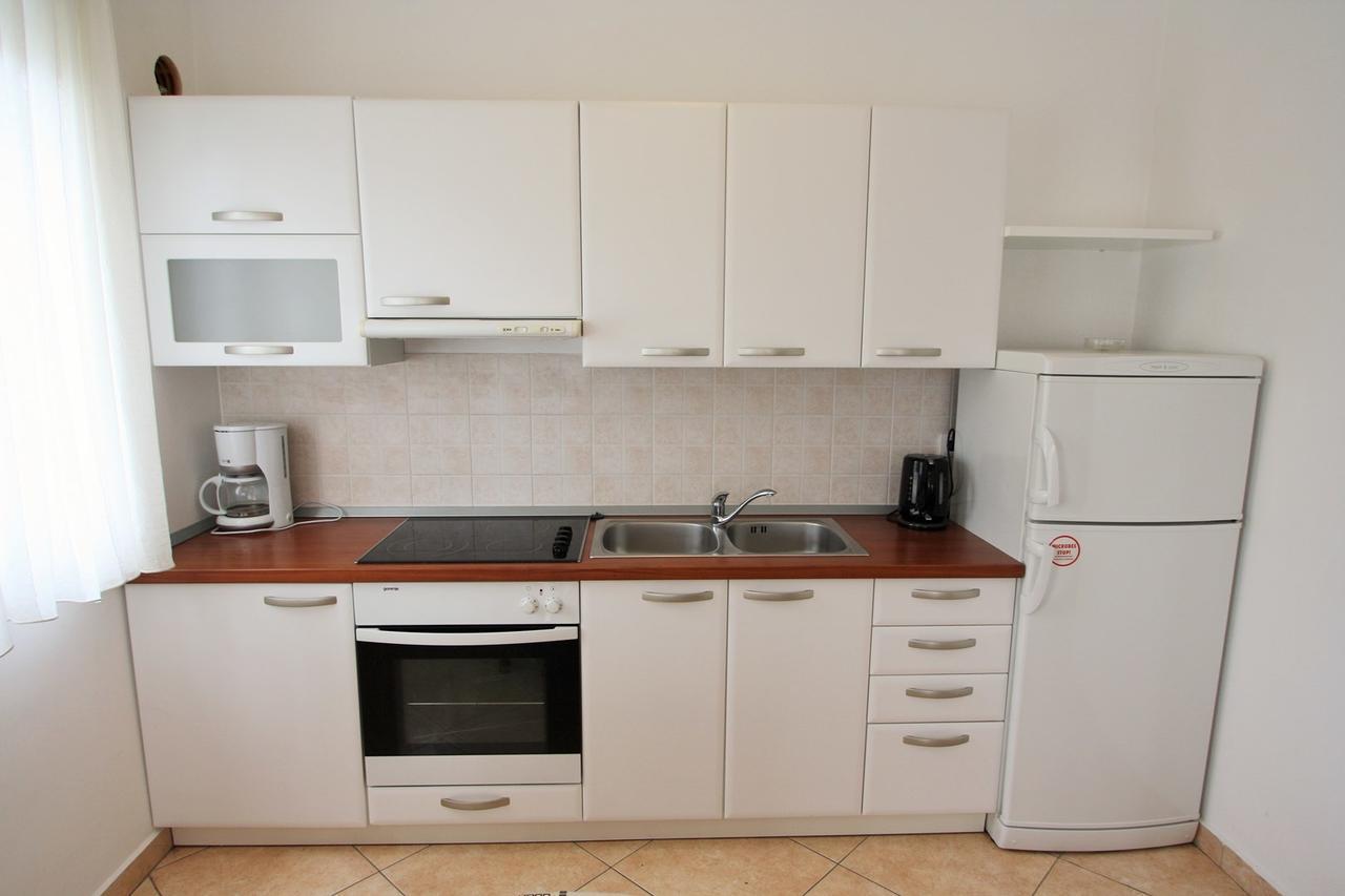 Apartment Bilic With Balcony ポレッチ エクステリア 写真